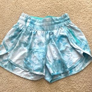 Lululemon tracker shorts!